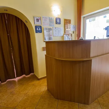 ゲストハウス ペンション カーサ ティマル ブラショフ