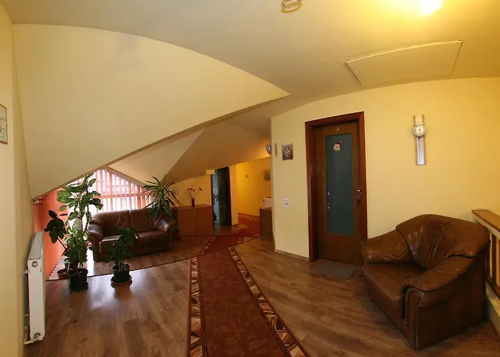 ゲストハウス ペンション カーサ ティマル