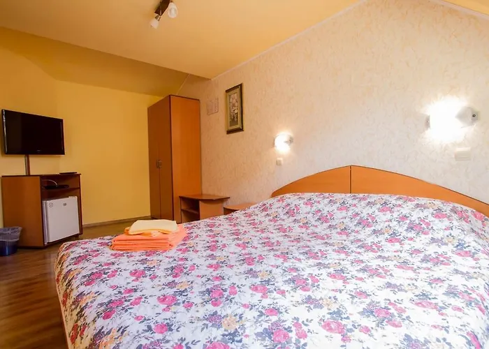 ゲストハウス ペンション カーサ ティマル