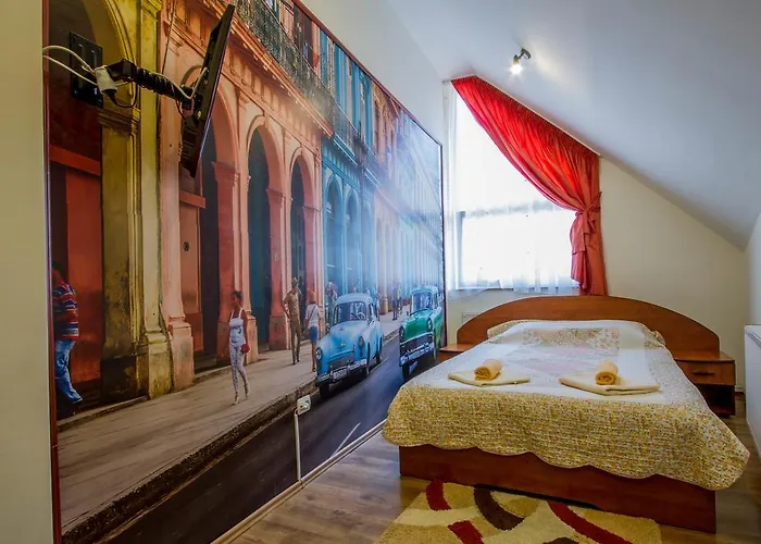 ペンション カーサ ティマル ゲストハウス